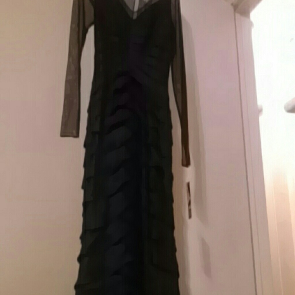 NWT Adrianna Papell long dress